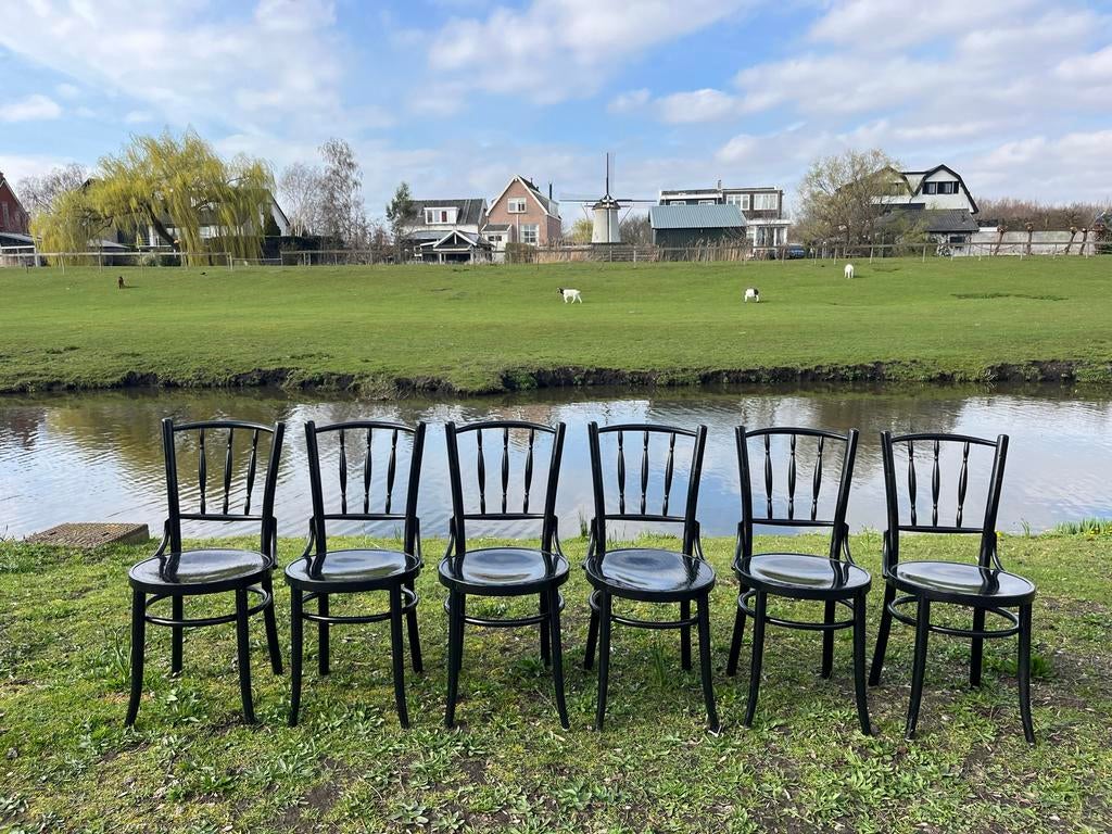 6 franse vintage cafe/ bistro Thonet stijl stoeltjes!, Huis en Inrichting, Stoelen, Ophalen, Zwart, Zo goed als nieuw, Vijf, Zes of meer stoelen