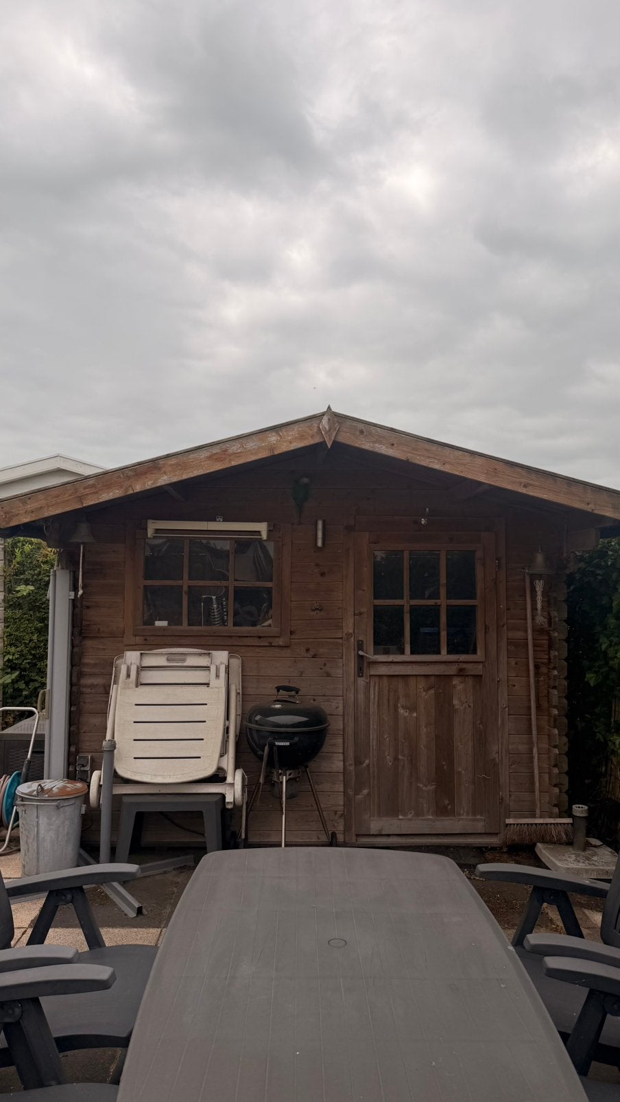 Hardhout tuinhuis / blokhut / schuur, Ophalen, Gebruikt, 250 tot 500 cm, Blokhut