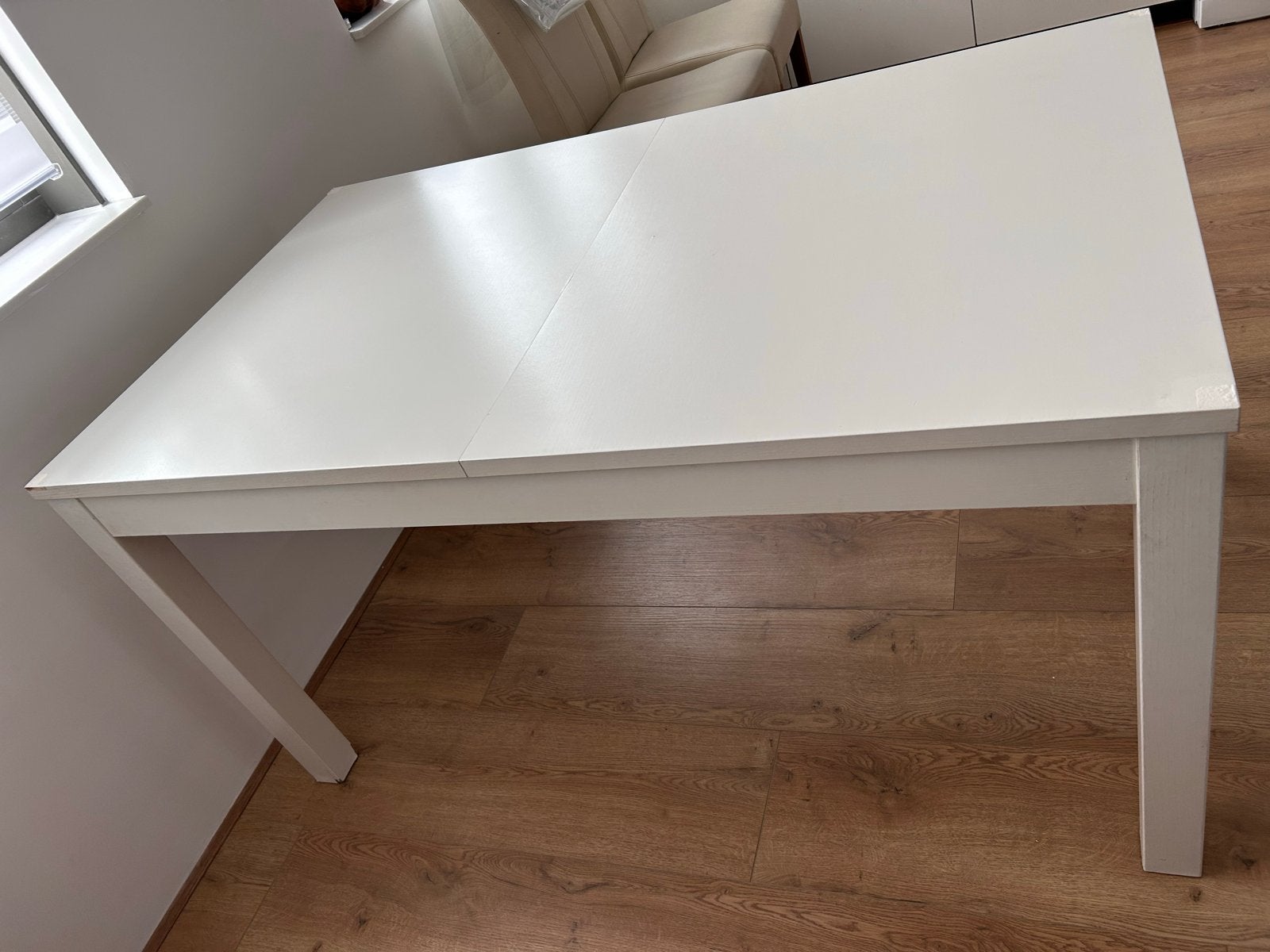 Witte eettafel met gebruikssporen, Gebruikt, 100 tot 150 cm, Vier personen, Rechthoekig