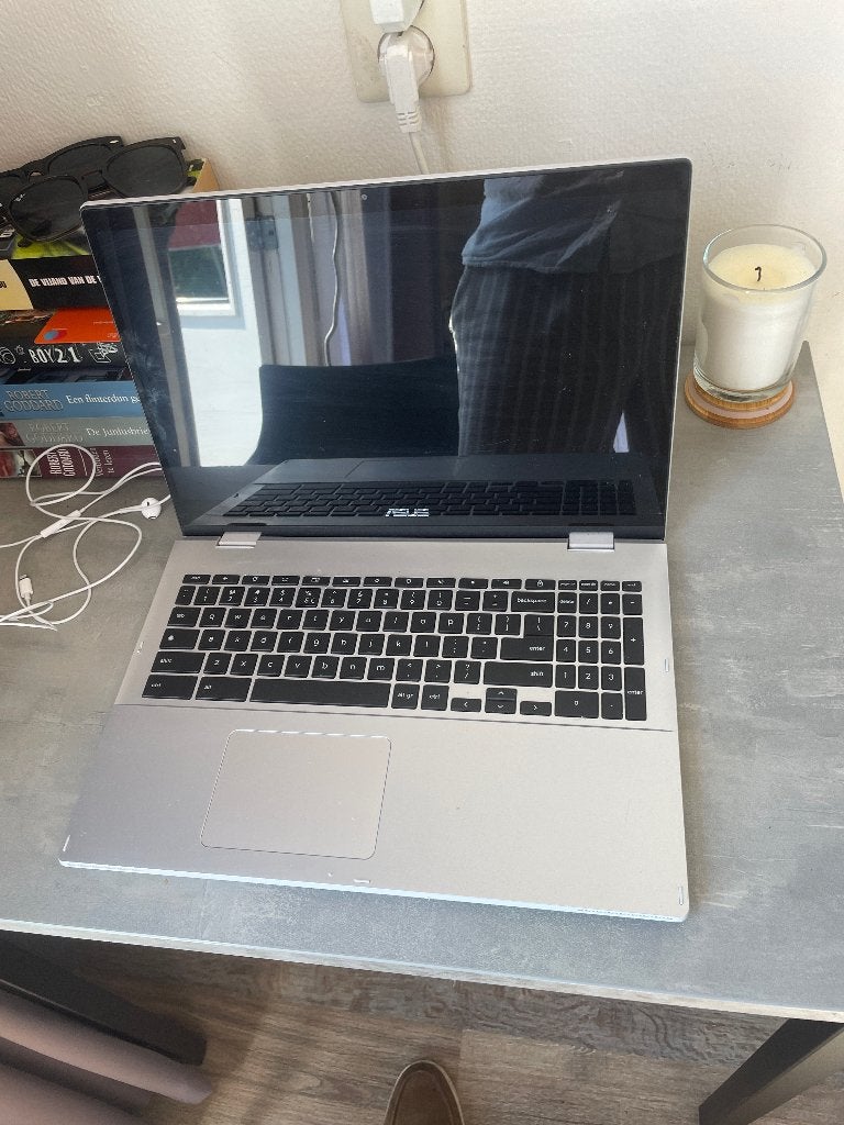 ASUS Chromebook Flip 15.6" touchscreen!, ACER, 15 inch, 8 GB, Touchscreen