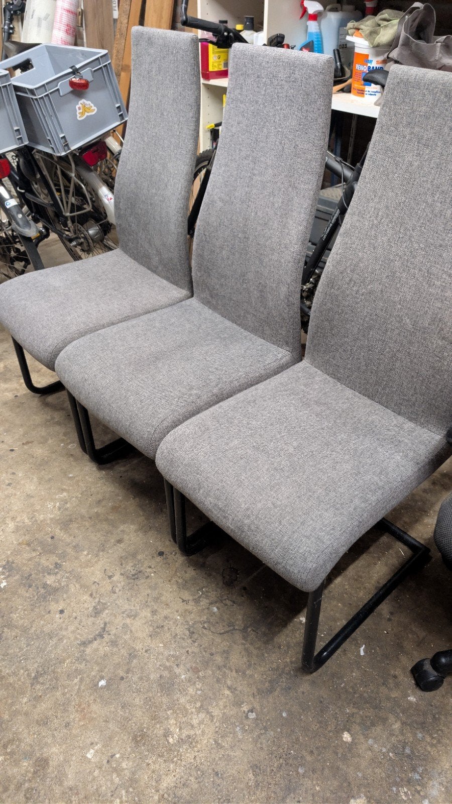 3 stoelen gratis ophalen in Sittard, Ophalen, Gebruikt