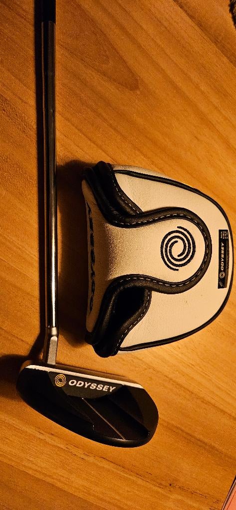 Te koop! Odyssey Stroke LAB V-LINE Putter 34" in nieuwstaat, Sport en Fitness, Golf, Ophalen of Verzenden, Zo goed als nieuw, Club