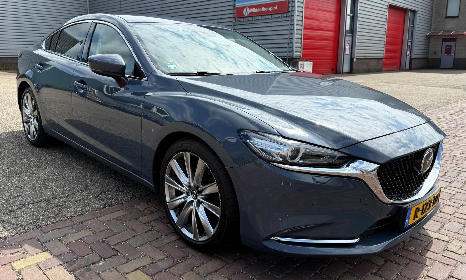 Mazda 6 2.0 SkyActiv-G 165 Signature / APK/RIJKLAAR, Auto's, 1998 cc, Gebruikt, 4 cilinders, Leder