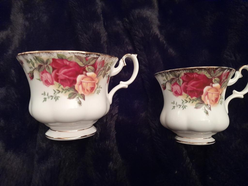 Kop en schotels Royal Albert, Antiek en Kunst, Ophalen