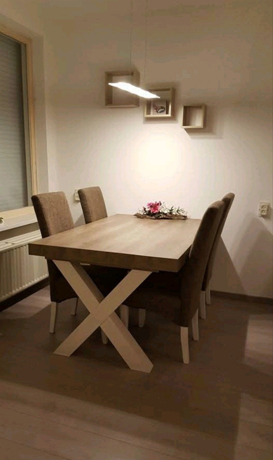 Moet weg! Uitzoeken! Inboedel. Kasten, tafels, stoelen, Ophalen