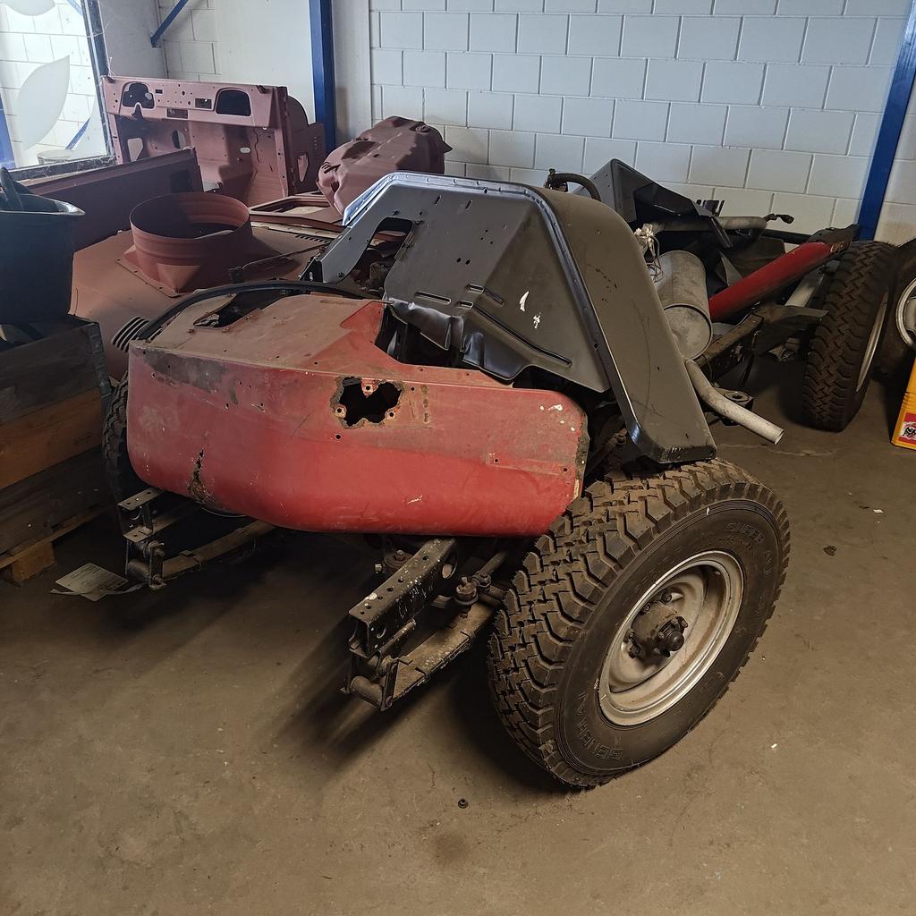 Toyota Land Cruiser  BJ40 1980 Origineel NL Restauratieproje, Auto's, Toyota, Bedrijf, SUV of Terreinwagen, Rood, Handgeschakeld