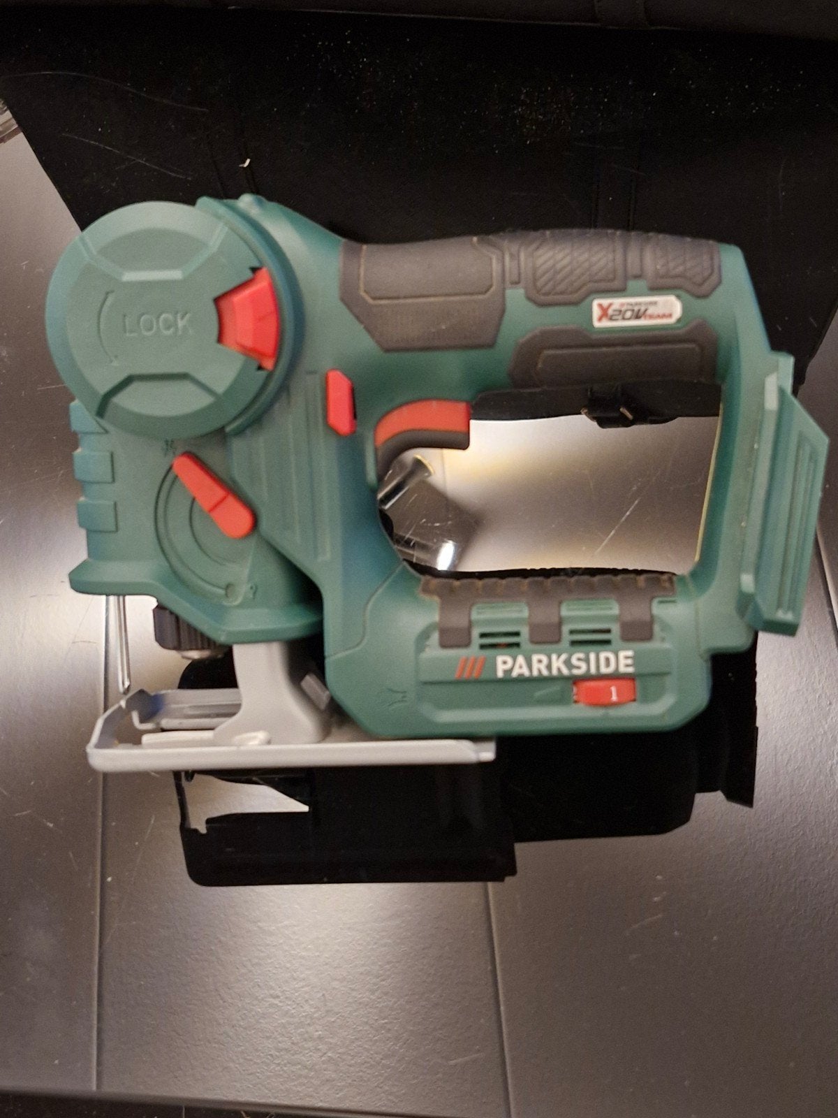 Parkside X20V Team Multifunctionele Zaag (defect), Doe-het-zelf en Verbouw, Gebruikt, 600 tot 1200 watt, Ophalen of Verzenden