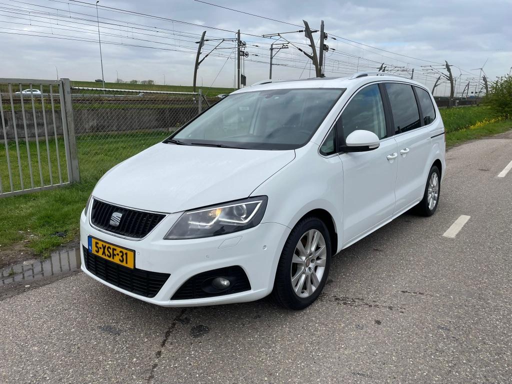 Seat Alhambra 1.4 TSI 110KW 2014 Wit, Voorwielaandrijving, Euro 5, 1800 kg, Zwart