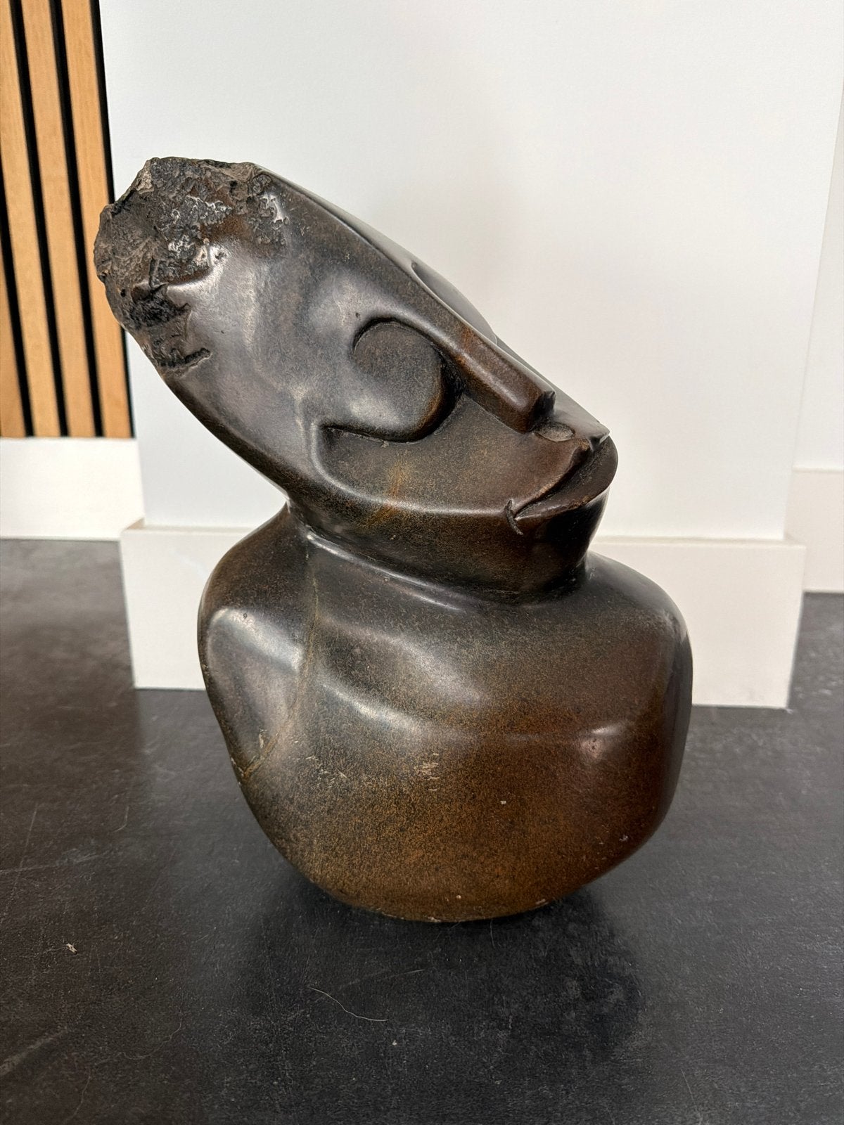 Uniek Speksteen Beeld - Afrikaanse Kunst, Antiek en Kunst, Ophalen, Handgemaakt, Zwart, Steen of Keramiek