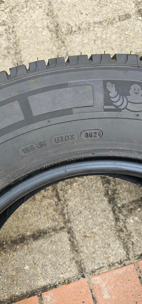 Michelin Agilis 225/75R16CP Banden - Zo goed als nieuw, Auto-onderdelen, Banden en Velgen, 16 inch, Ophalen of Verzenden, All Season
