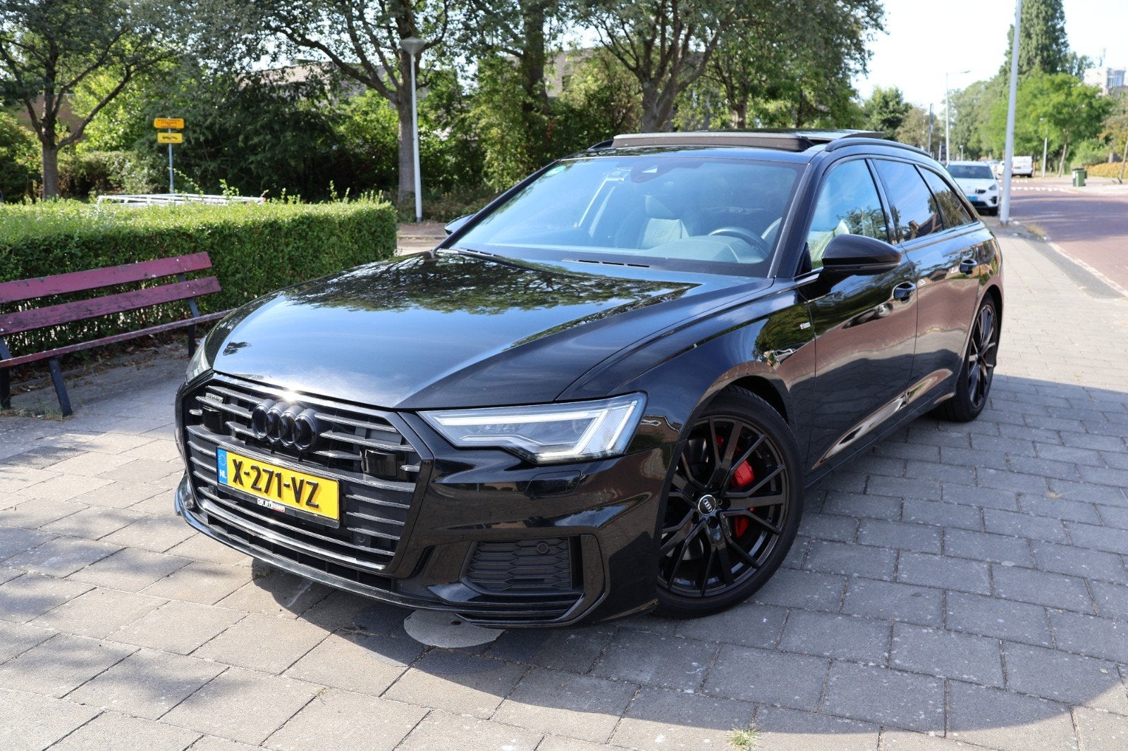 AUDI A6 AVANT 55 TFSI e QUATTRO|RS Seats|PANO|KEYLESS|CARBON, Automaat, Zwart, Stationwagon, Vierwielaandrijving