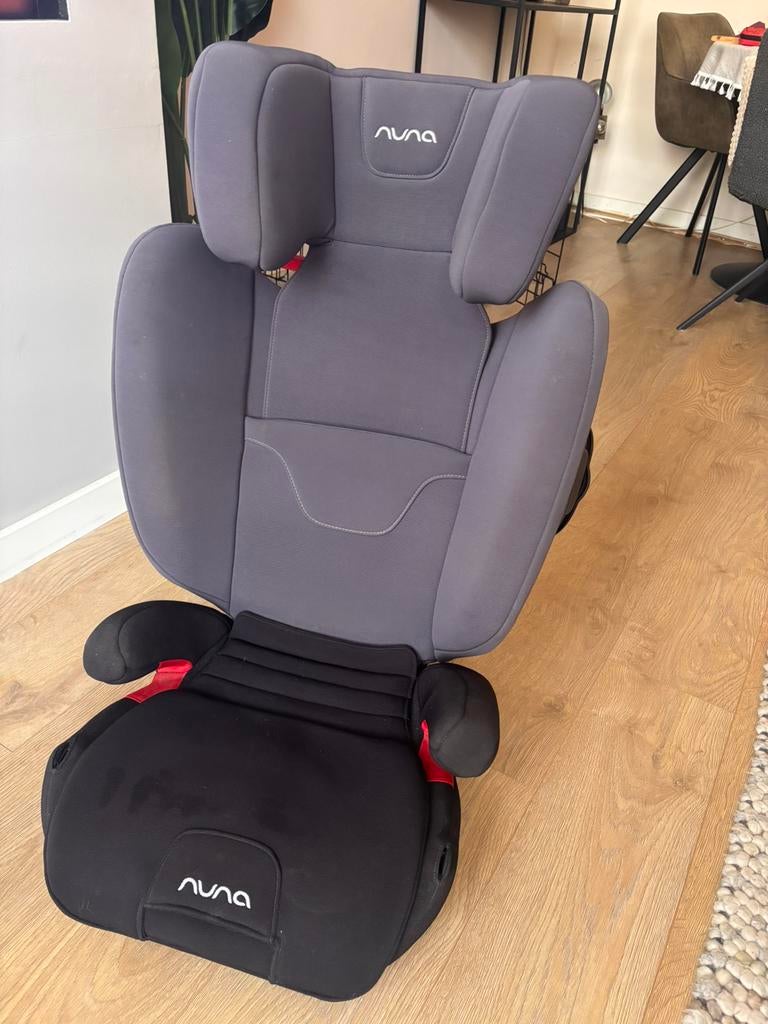 Nuna autostoel ISO fix 15 - 36 kg, 15 t/m 36 kg, Zo goed als nieuw, Isofix, Verstelbare rugleuning