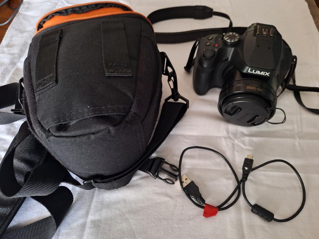 Panasonic Lumix DC-FZ82 camera, Ophalen, Zo goed als nieuw, Overige Merken, 8 keer of meer