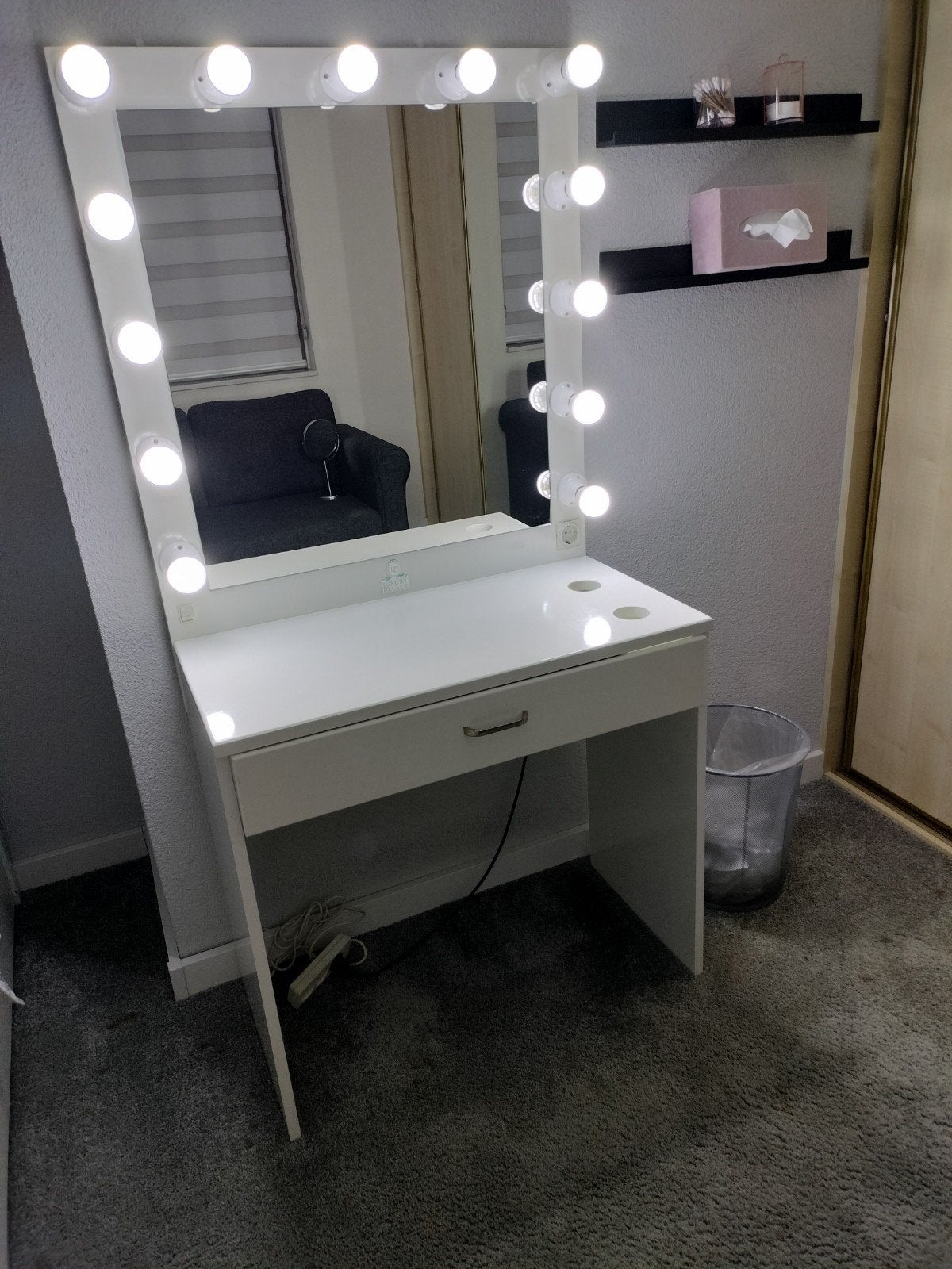 Witte make-up tafel met spiegel en verlichting, Ophalen, Gebruikt, 50 tot 100 cm, Modern