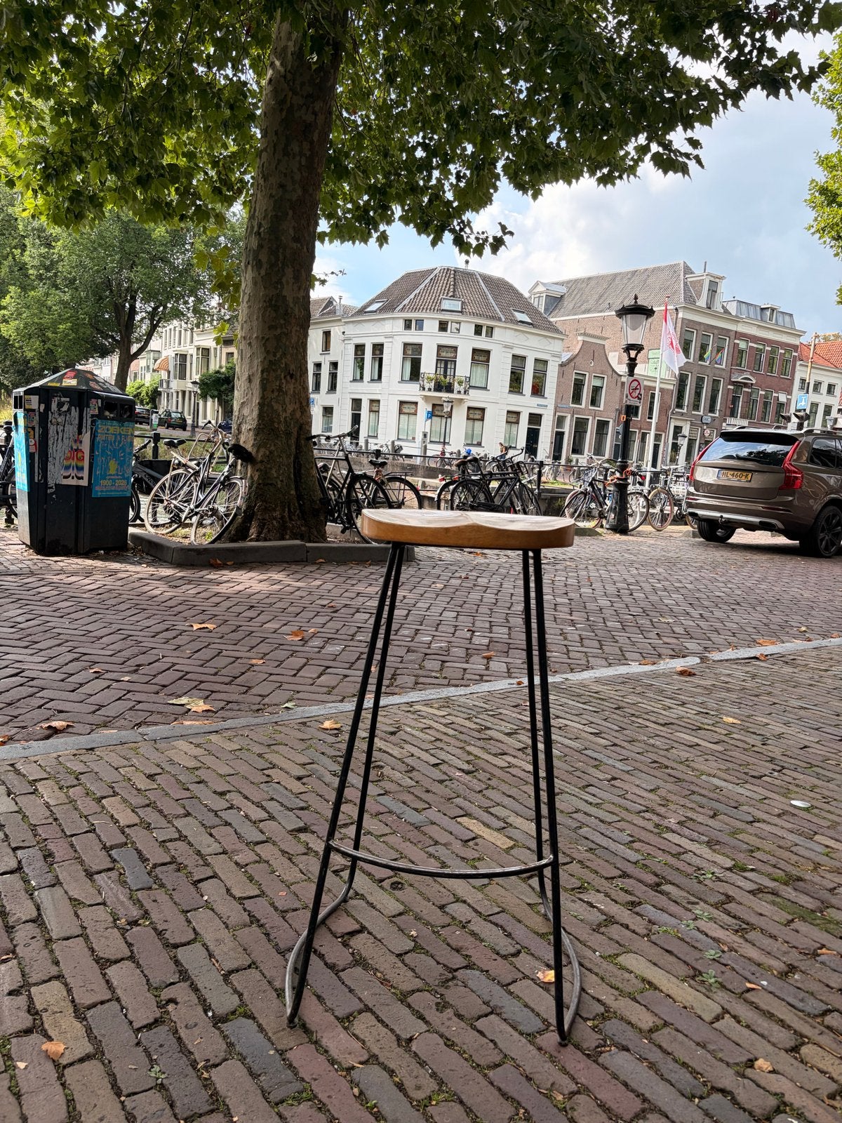 15 barkrukken met houten zitting en metalen onderstel, Ophalen, 60 tot 90 cm, Hout, Gebruikt