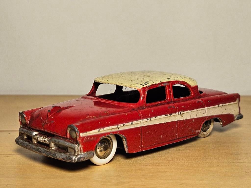 Vintage Plymouth Belvedere CIJ Speelgoedauto - Rood/Wit, Ophalen of Verzenden, Gebruikt, Auto, Overige merken