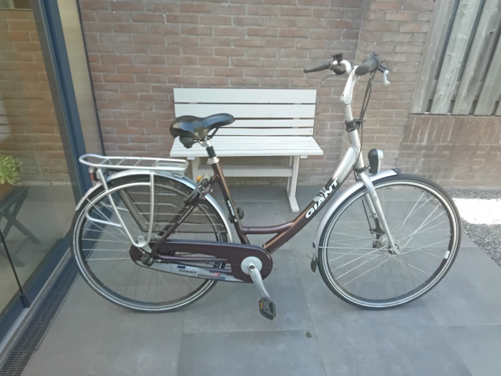 Damesfiets 28 inch 3 Versnel giant zeer nette fiets, Fietsen en Brommers, Fietsen | Dames | Moederfietsen, Ophalen, Versnellingen