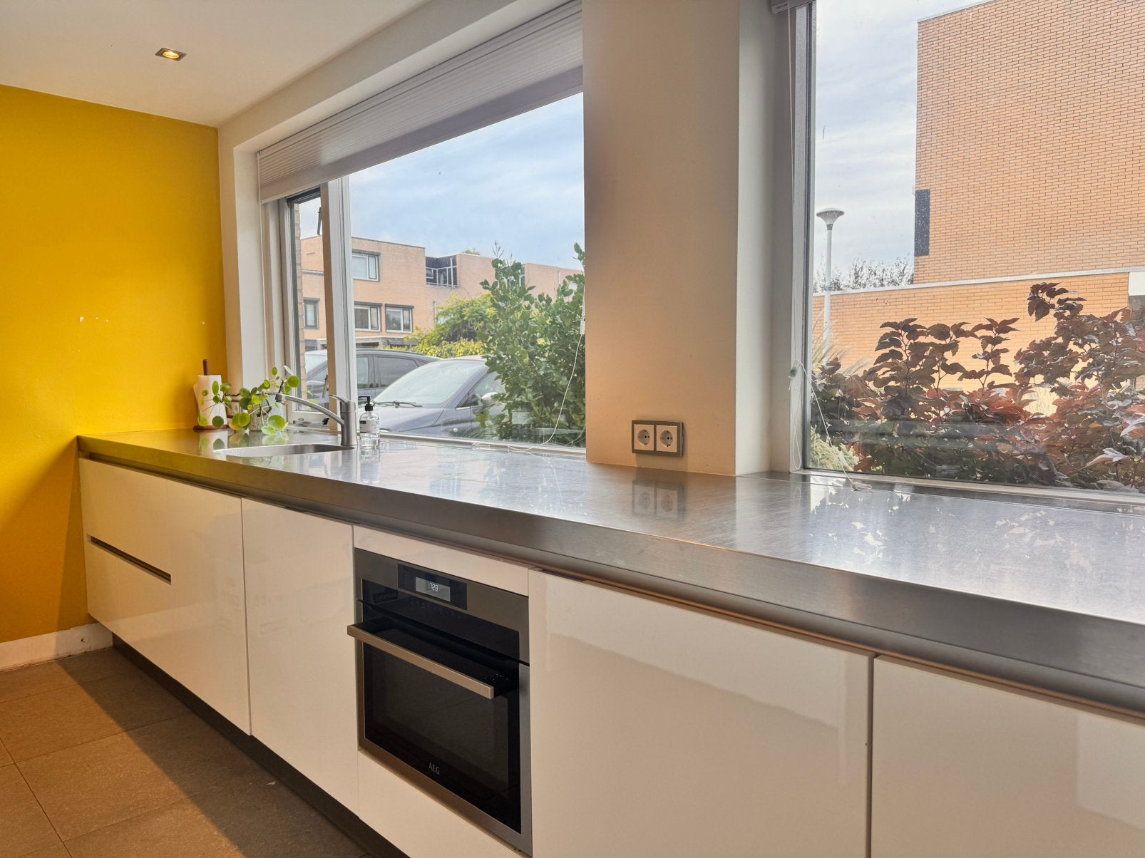 Keuken (inclusief kookeiland), Huis en Inrichting, Ophalen, Gebruikt, Wit, Overige typen