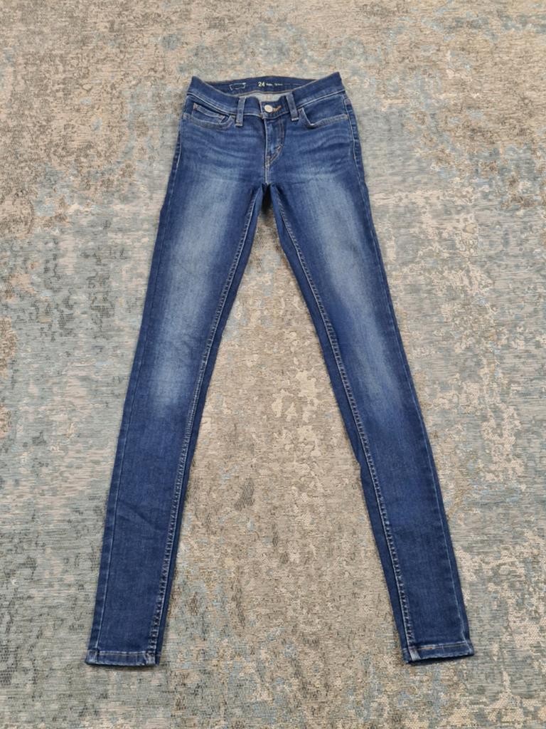 Levi’s super skinny fit W24 L32 Dames Tulsi2432 Low-rise, Kleding | Dames, Spijkerbroeken en Jeans, Zo goed als nieuw, W30 - W32 (confectie 38/40)