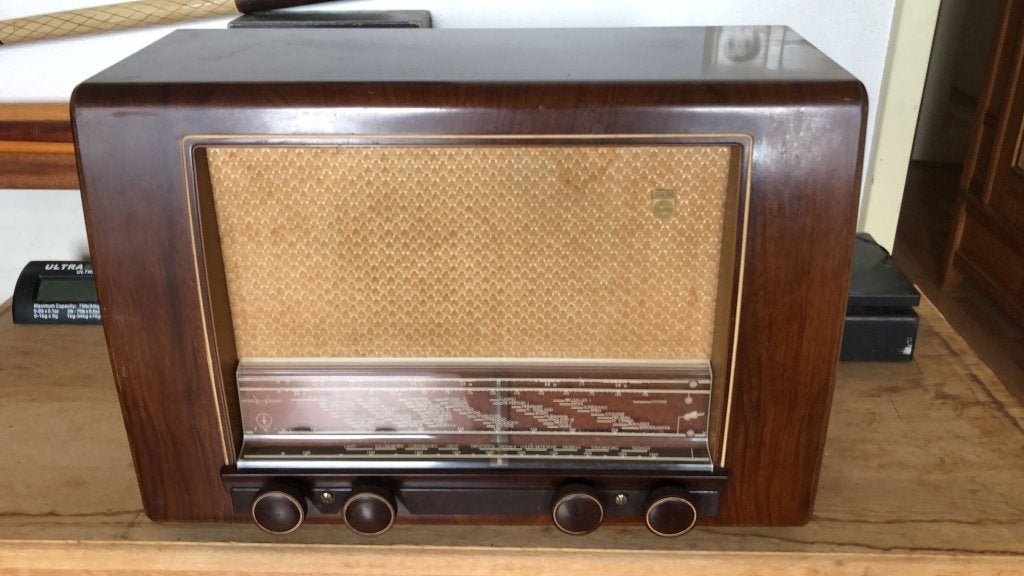 spelende bakelieten philips buizenradio, Ophalen of Verzenden