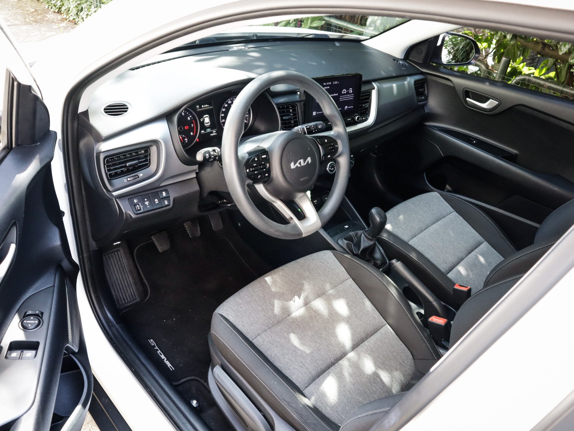 Kia Stonic 1.0 T-GDi MHEV ComfortLine 1e-Eig. & Keurig-Onder, Auto's, Kia, Voorwielaandrijving, 12 maanden, Gebruikt, Euro 6