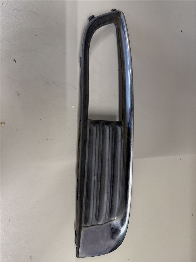 Opel insignia 08-13 voorbumber mistlampen grill afwerking li, Auto diversen, Auto-accessoires, Ophalen of Verzenden, Zo goed als nieuw