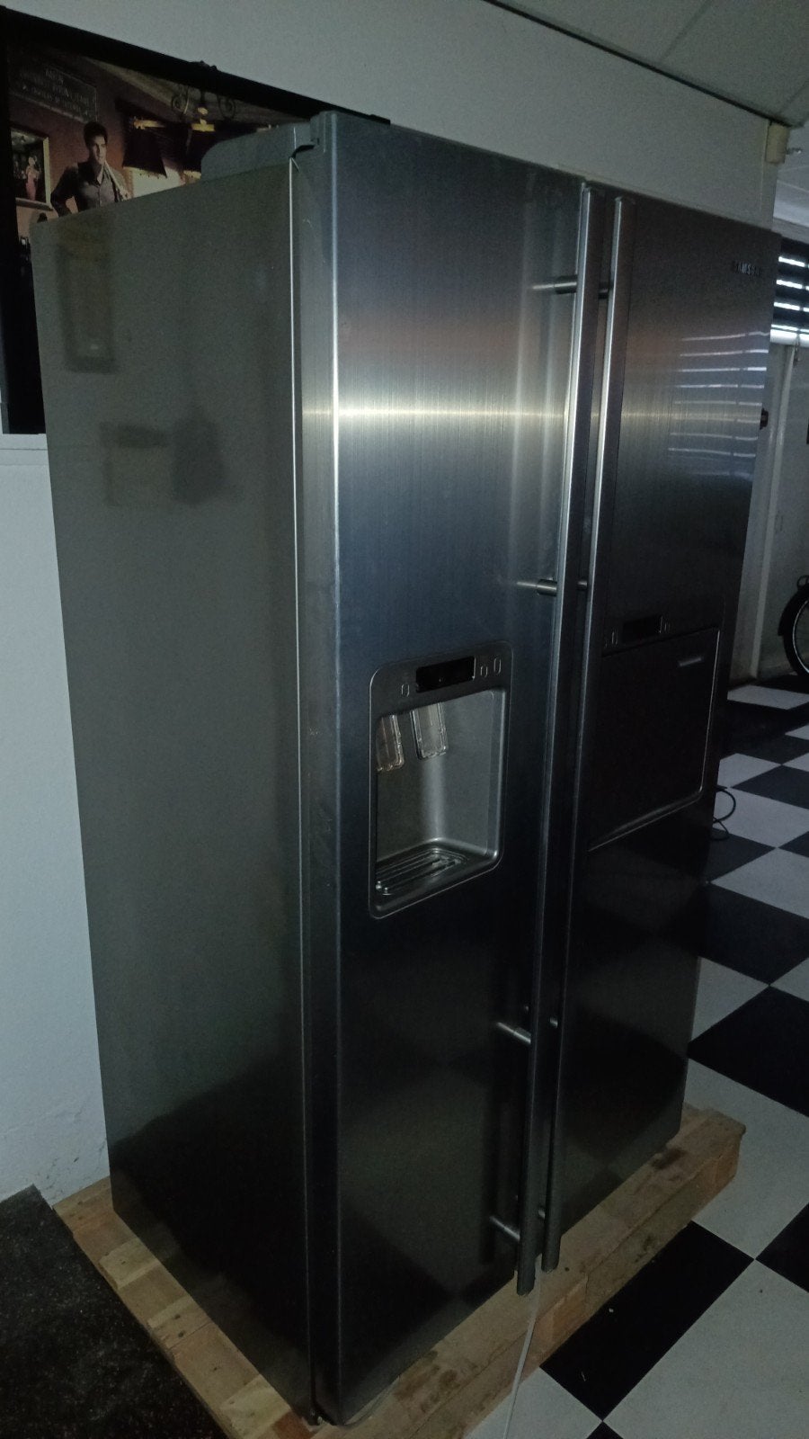 Amerikaanse Koelkast Samsung RVS met ijsblokjes, Witgoed en Apparatuur, Gebruikt, 200 liter of meer, 60 cm of meer, Met aparte vriezer