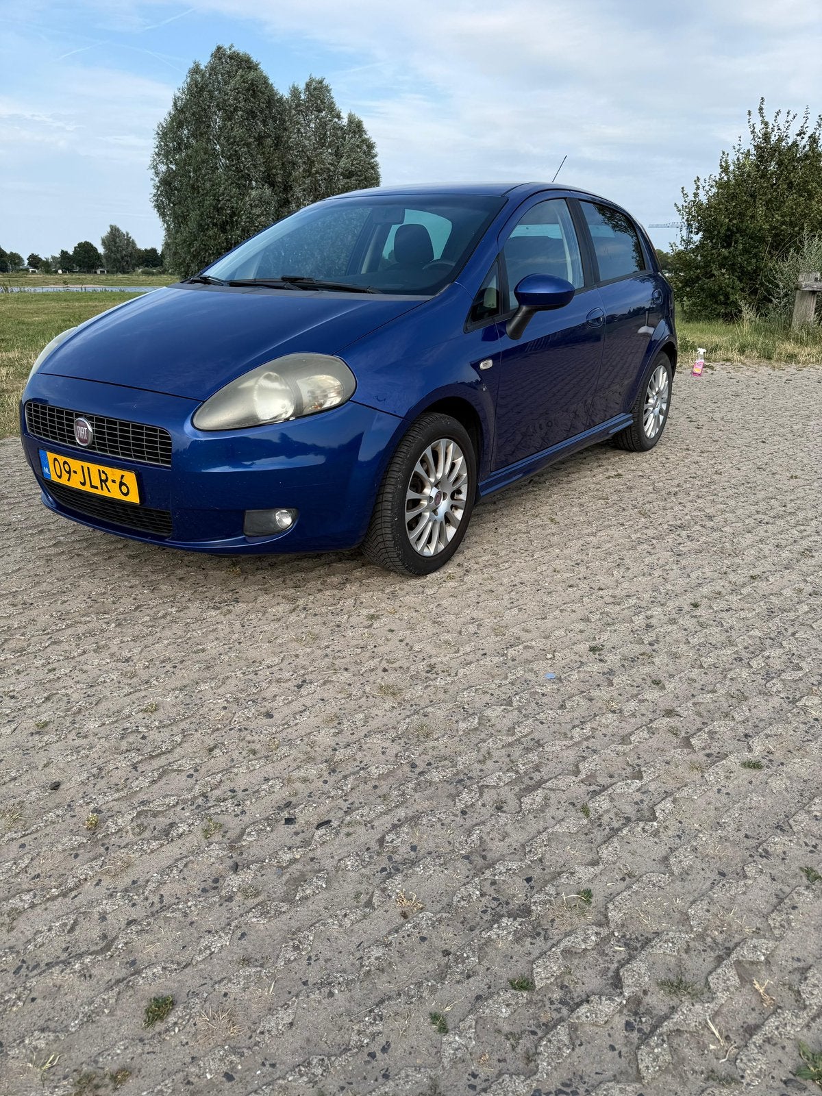 Fiat grande punto 1.4 5-deurs airco abs dealer ondhouden, Auto's, Fiat, Voorwielaandrijving, Stof, 4 cilinders, Blauw