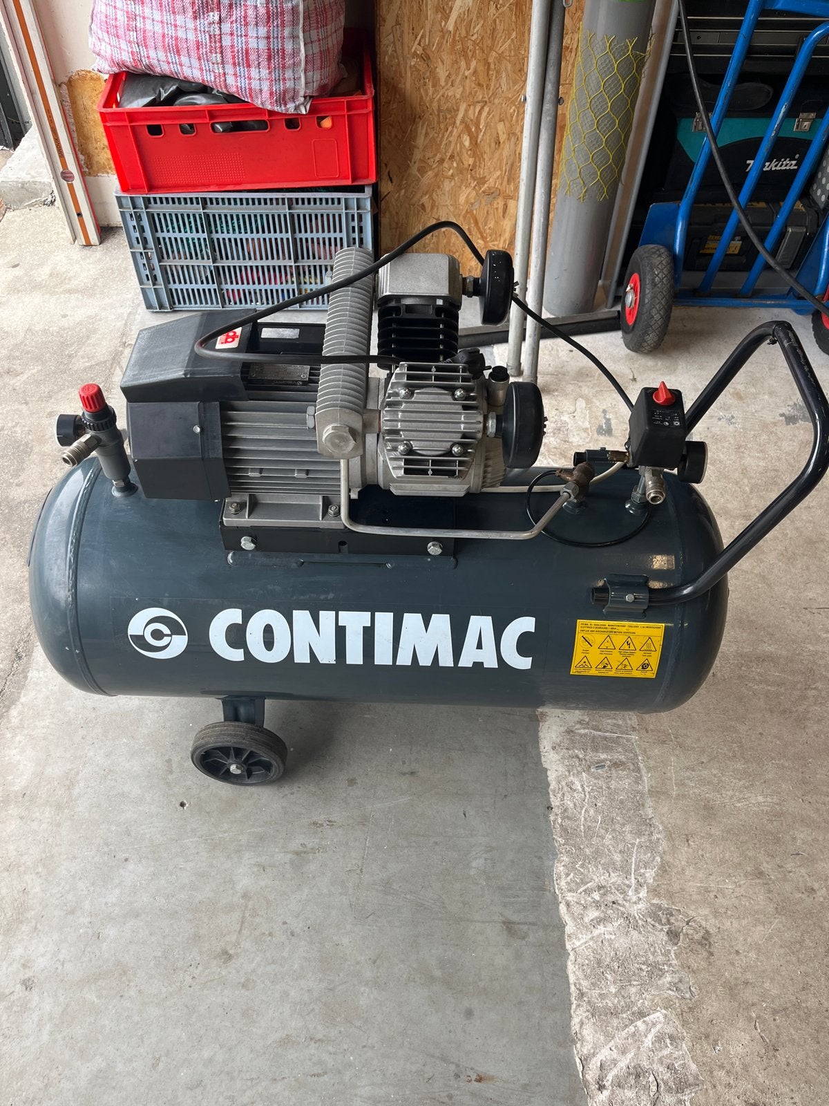 Contimac Compressor - Zo goed als nieuw, Ophalen, Zo goed als nieuw, 200 tot 400 liter/min, Mobiel