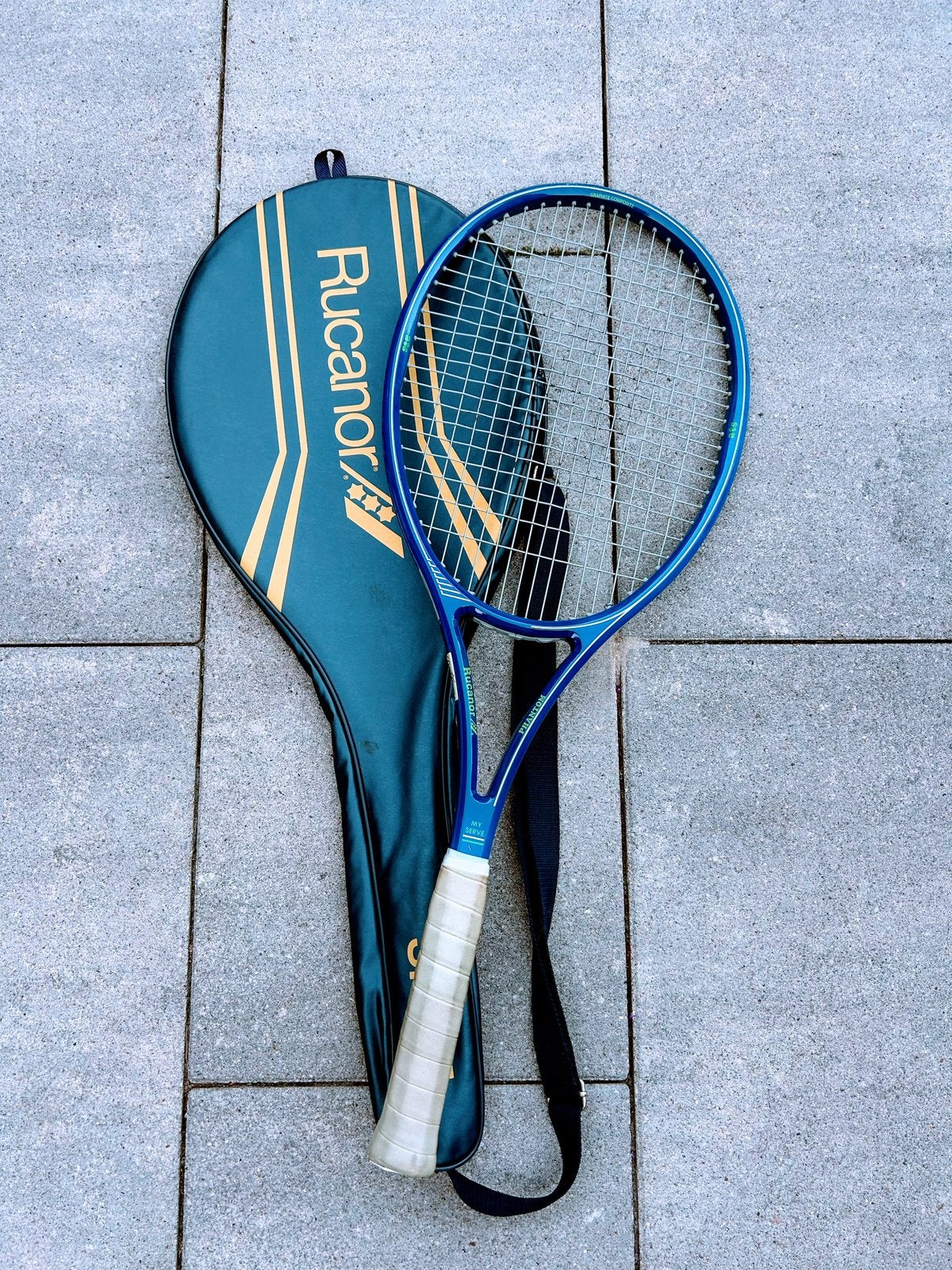 2 Tennis racket merk: Rossignol + Ruconor, Sport en Fitness, Tennis, Gebruikt, Racket, L3, Ophalen