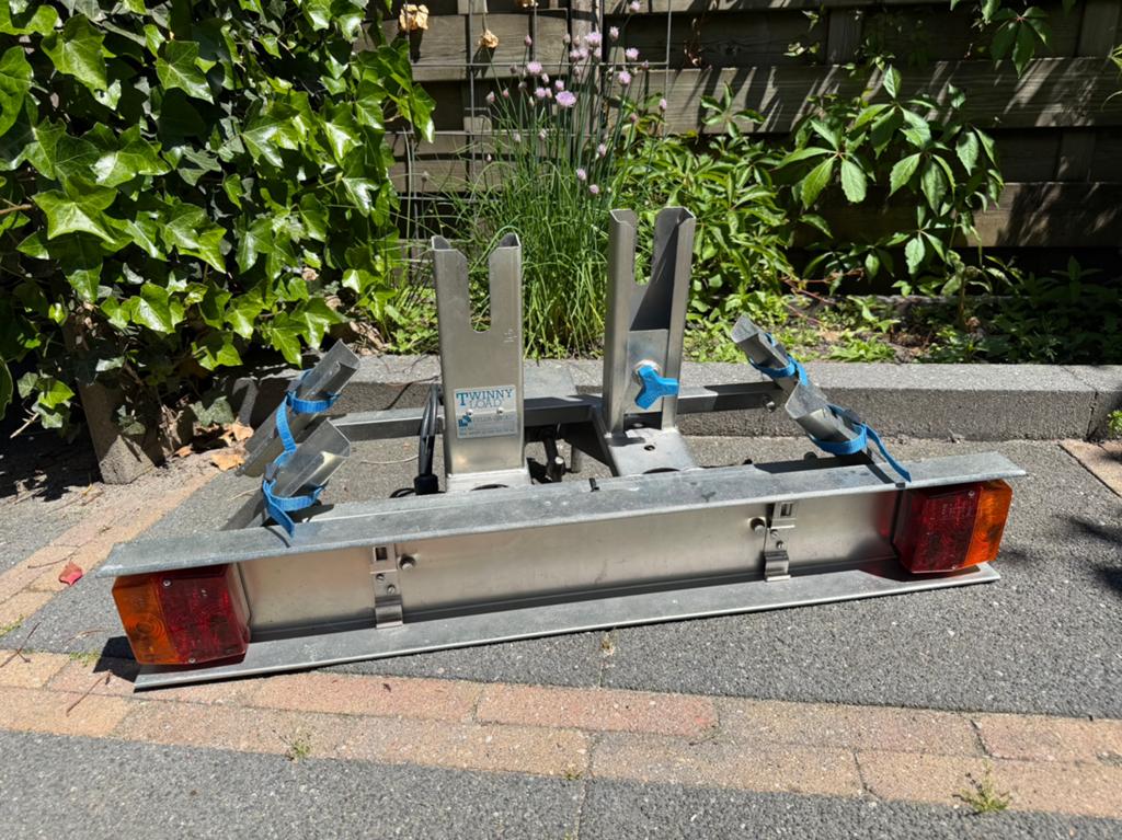Twinny Load fietsendrager, Ophalen, Zo goed als nieuw, 2 fietsen, Trekhaakdrager