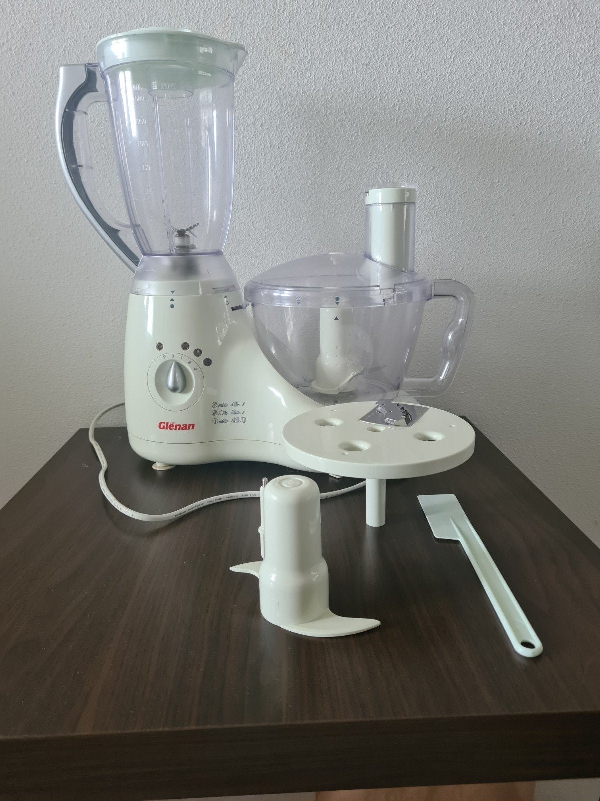 Glénan Keukenmachine met Blender en Diverse Accessoires, Ophalen, Gebruikt, 1 tot 2 liter, 3 snelheden of meer