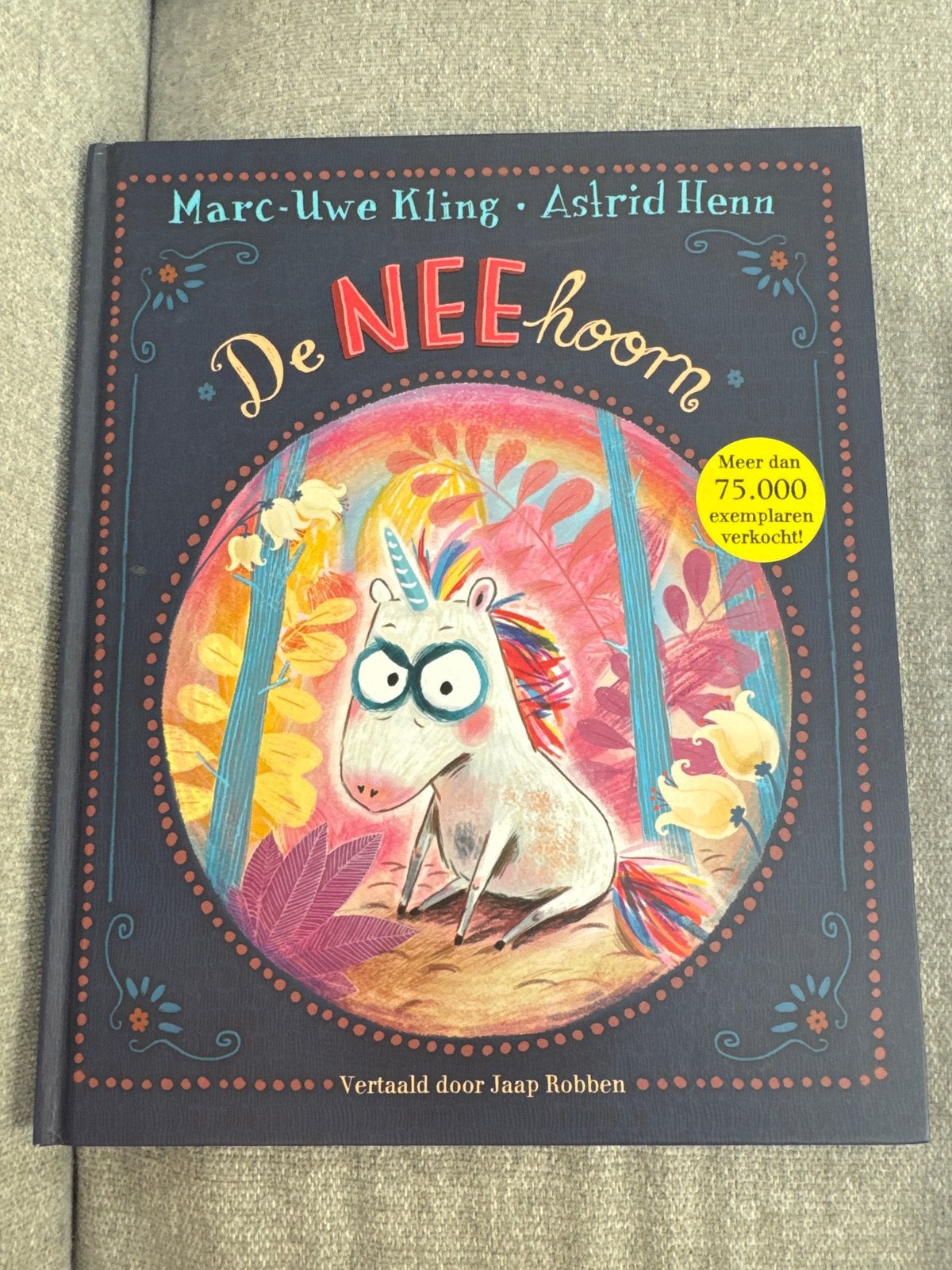 De NEEhoorn - Marc-Uwe Kling & Astrid Henn (Nieuw), Ophalen of Verzenden, Nieuw, Fictie algemeen