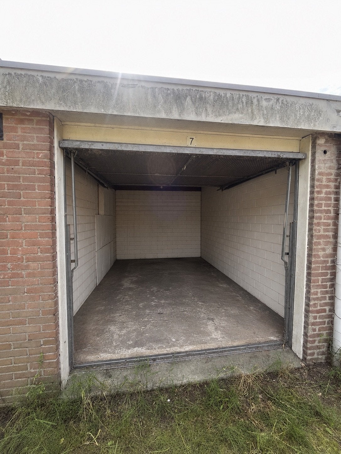 Te huur: Garagebox Badhoevedorp (naast Amsterdam) - opslag