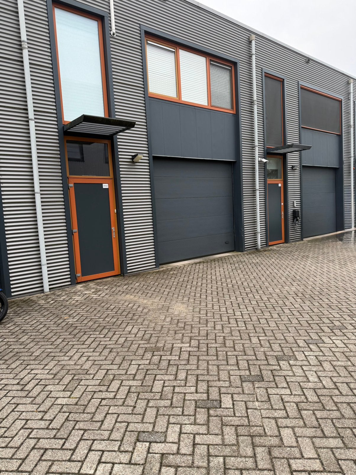 Bedrijfshal te huur in Veenendaal, Bedrijfsruimte