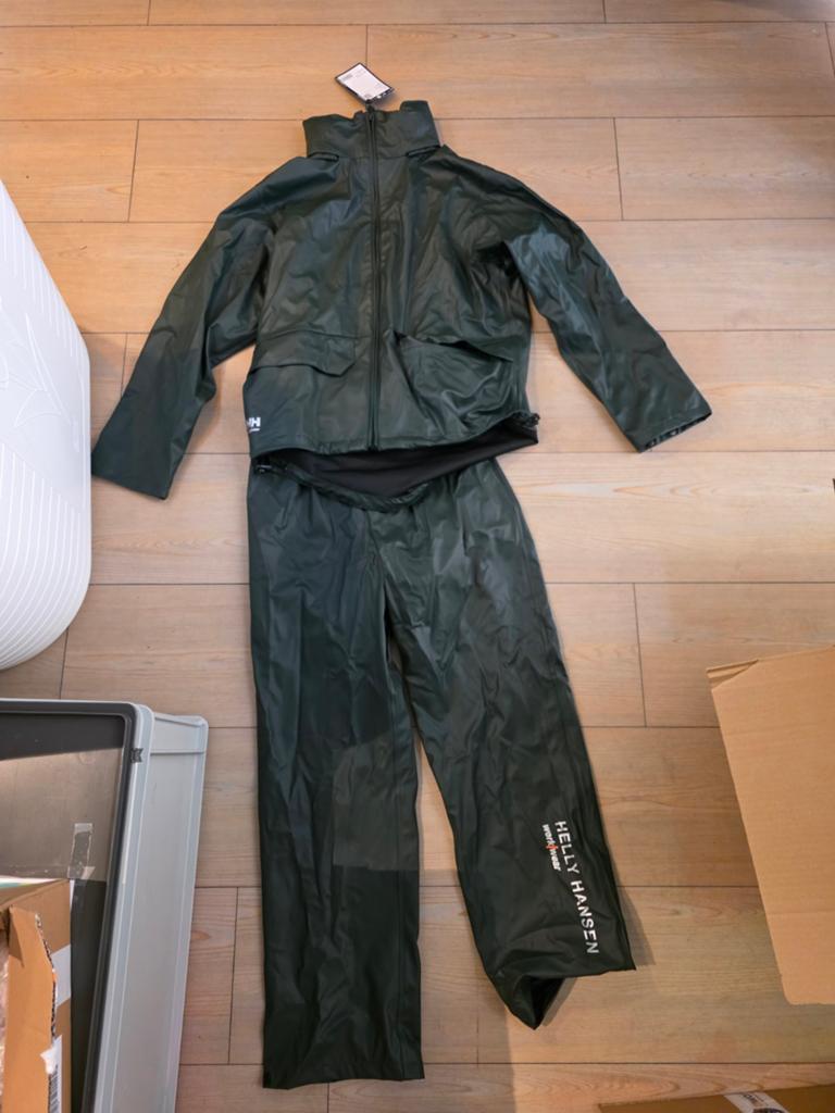 Voss Helly Hansen Regenpak - Maat S - Nieuw met labels, Caravans en Kamperen, Regenkleding, Ophalen of Verzenden, Nieuw, Regenpak
