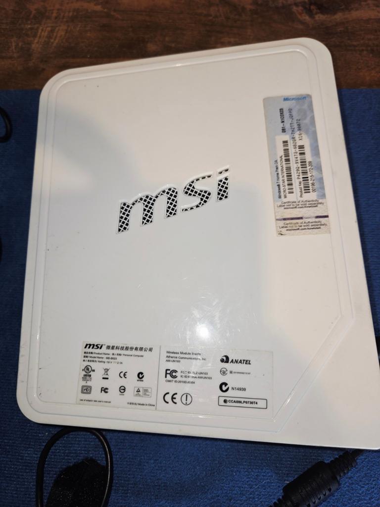 MSI Wind Box DE500 Mini PC - Compacte Desktop Computer, Computers en Software, Desktop Pc's, Onbekend, Gebruikt, Minder dan 4 GB
