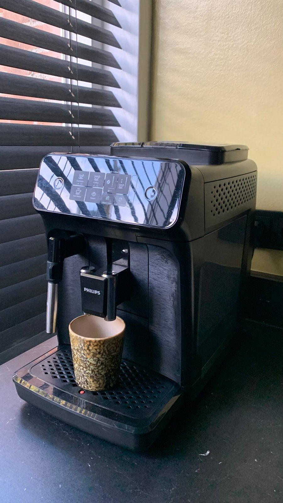 Philips koffiezetapparaat met melkopschuimer, Koffiemachine, Koffiebonen, Zo goed als nieuw, Ophalen