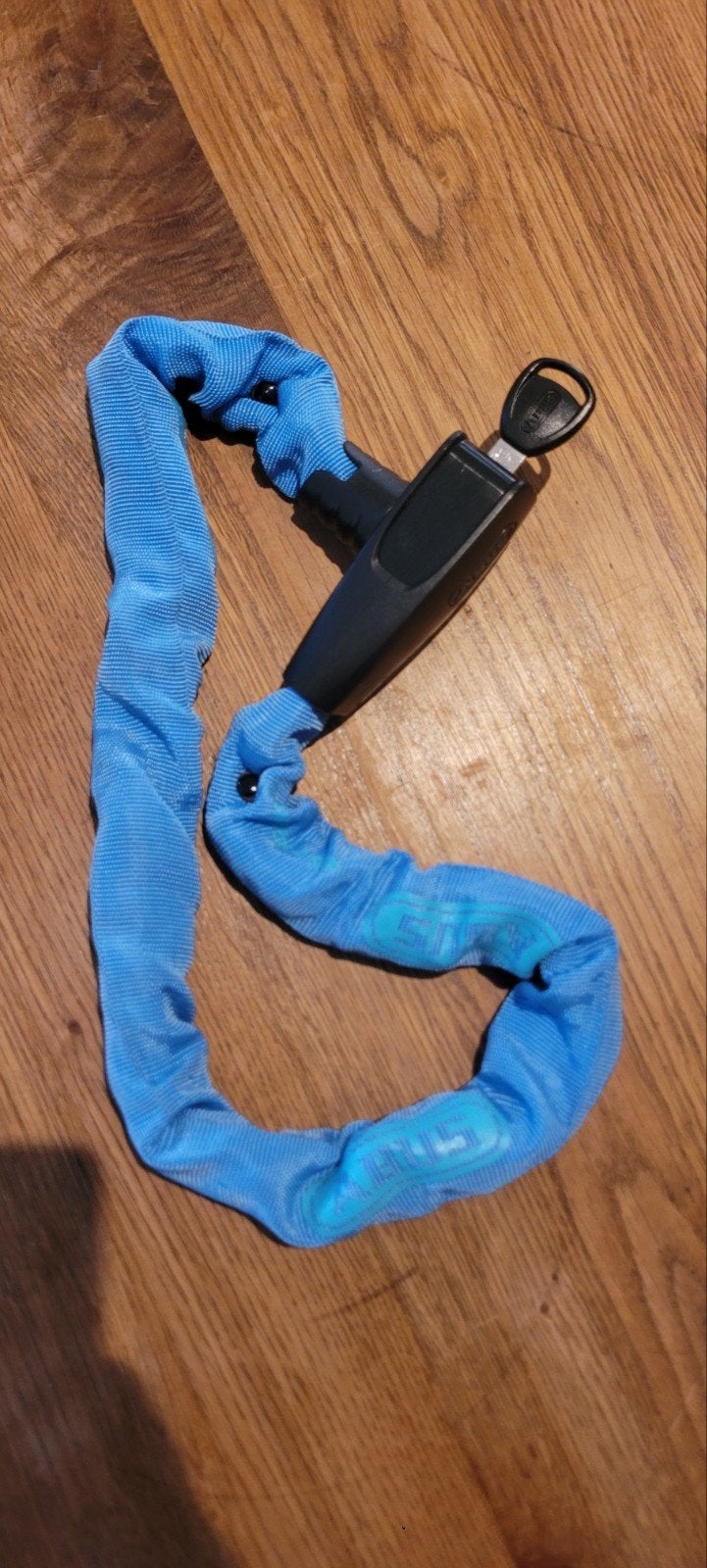 Blauw kettingslot met sleutel, Ophalen of Verzenden