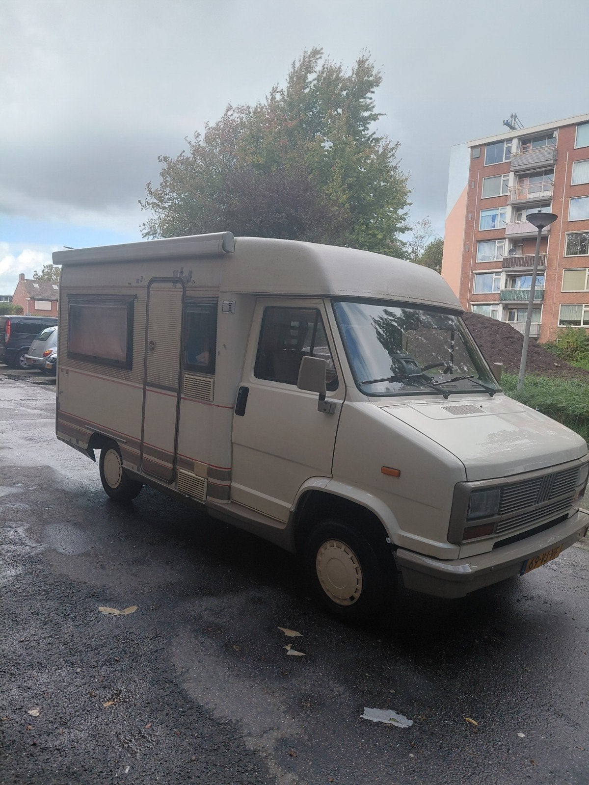 Fiat 280 camper met Dethleffs opbouw. Voor loop/sloop, Standaard zit, Ringverwarming, Fiat, Luifel