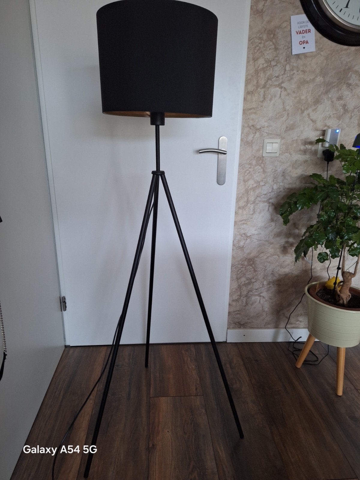 Moderne Zwarte Vloerlamp met Statief en Stoffen Kap, Ophalen, Modern, Industrieel, E27 (groot), 150 tot 200 cm