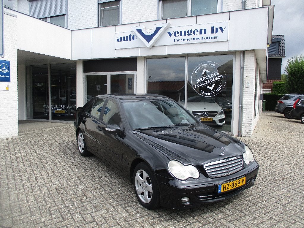 Mercedes-Benz C 220 CDI SEDAN, Auto's, 1440 kg, Zwart, 4 cilinders, Bedrijf