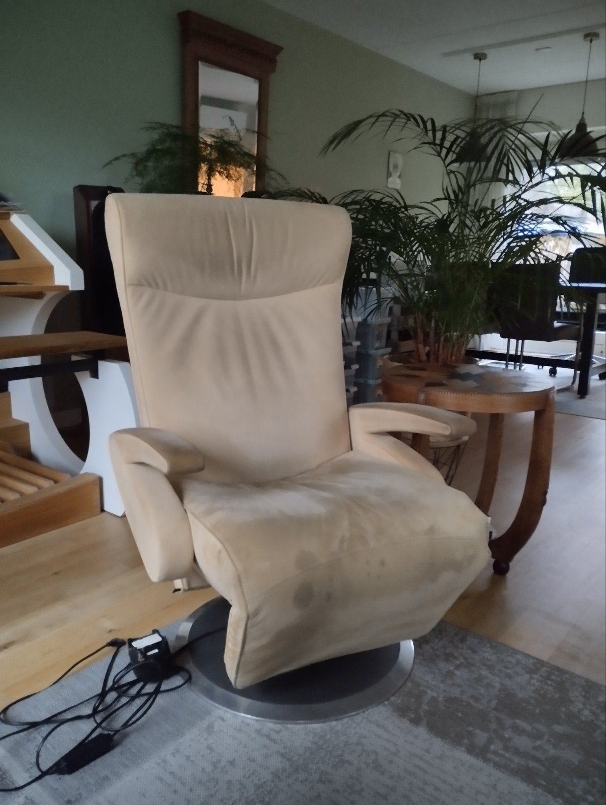 Leolux Helical Phase 2 Elektrisch Verstelbare Fauteuil, Gebruikt, 75 tot 100 cm, Ophalen of Verzenden, 75 tot 100 cm