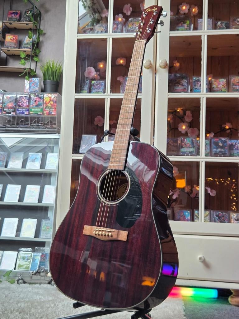 Prachtige fender, Ophalen, Zo goed als nieuw, Minder dan 50 watt