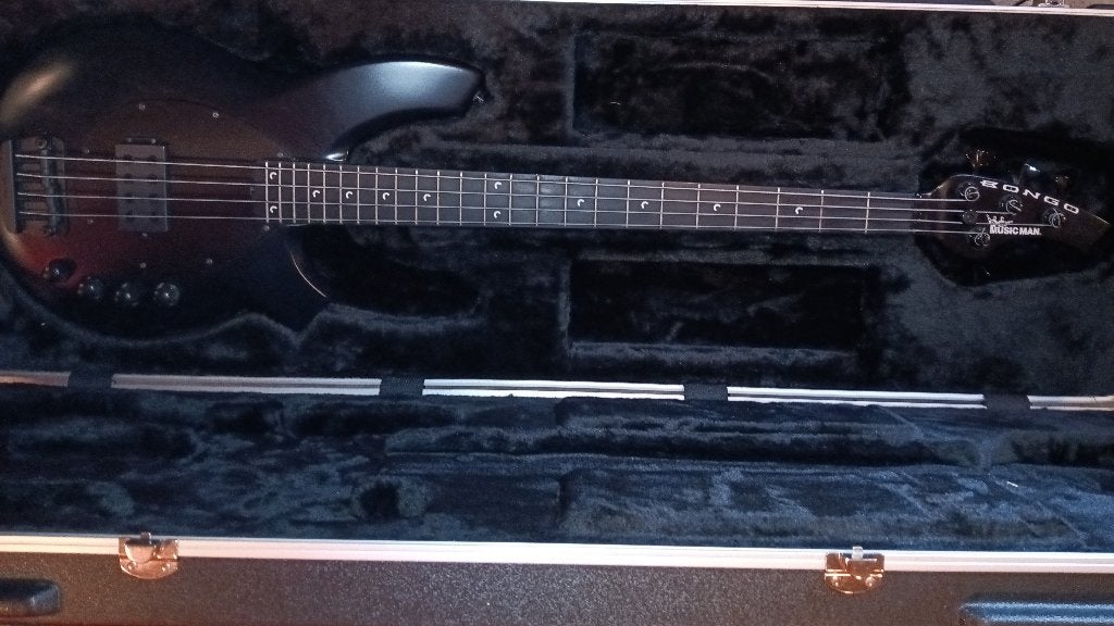 Music Man Bongo bass black stealth, Ophalen of Verzenden, Zo goed als nieuw, Elektrisch
