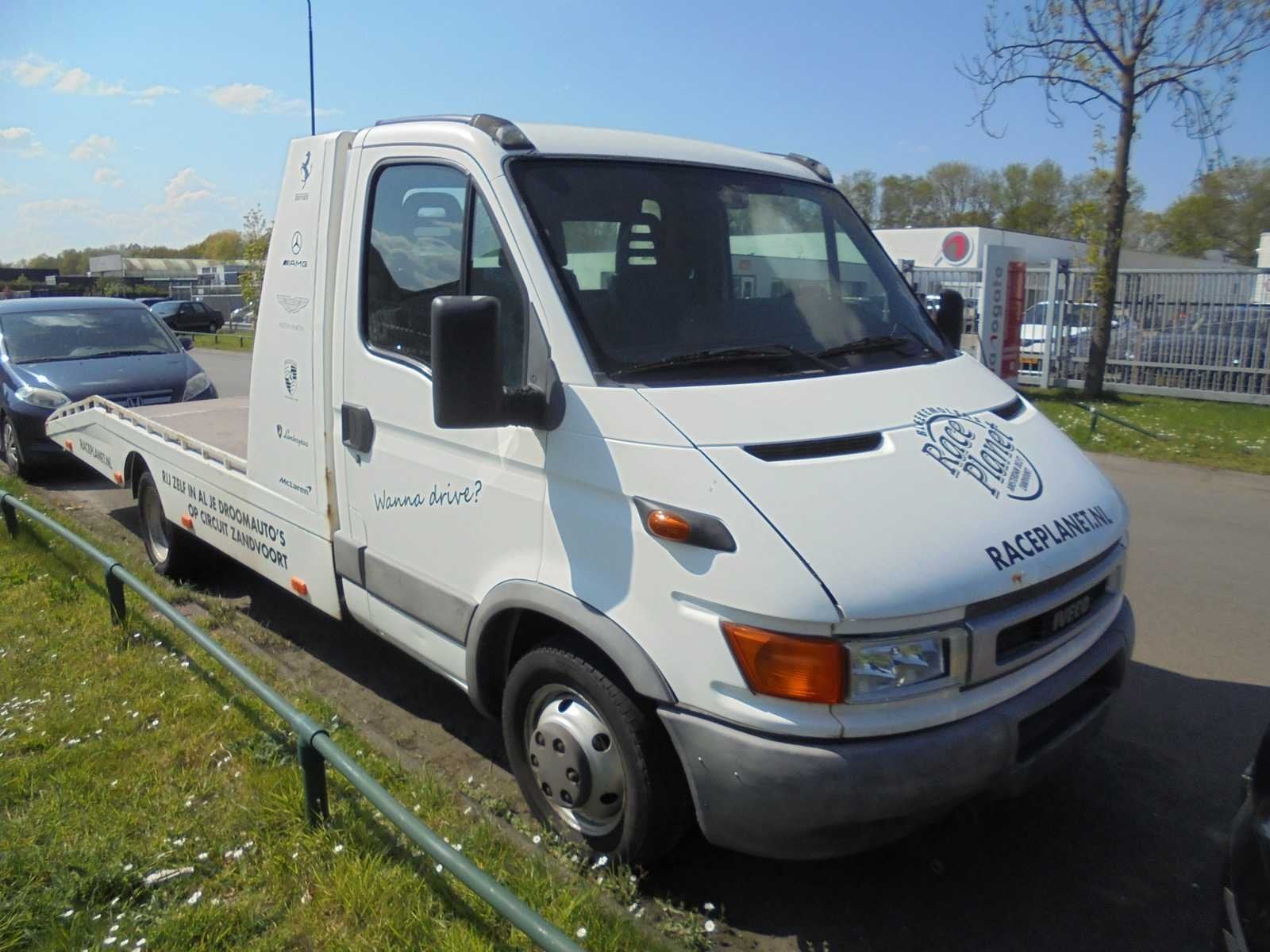 Iveco - Daily oprijwagen - 35C11 375 - 36-VV-ND, Auto's, Bestelauto's, Gebruikt, 4 cilinders, Iveco, 2420 kg