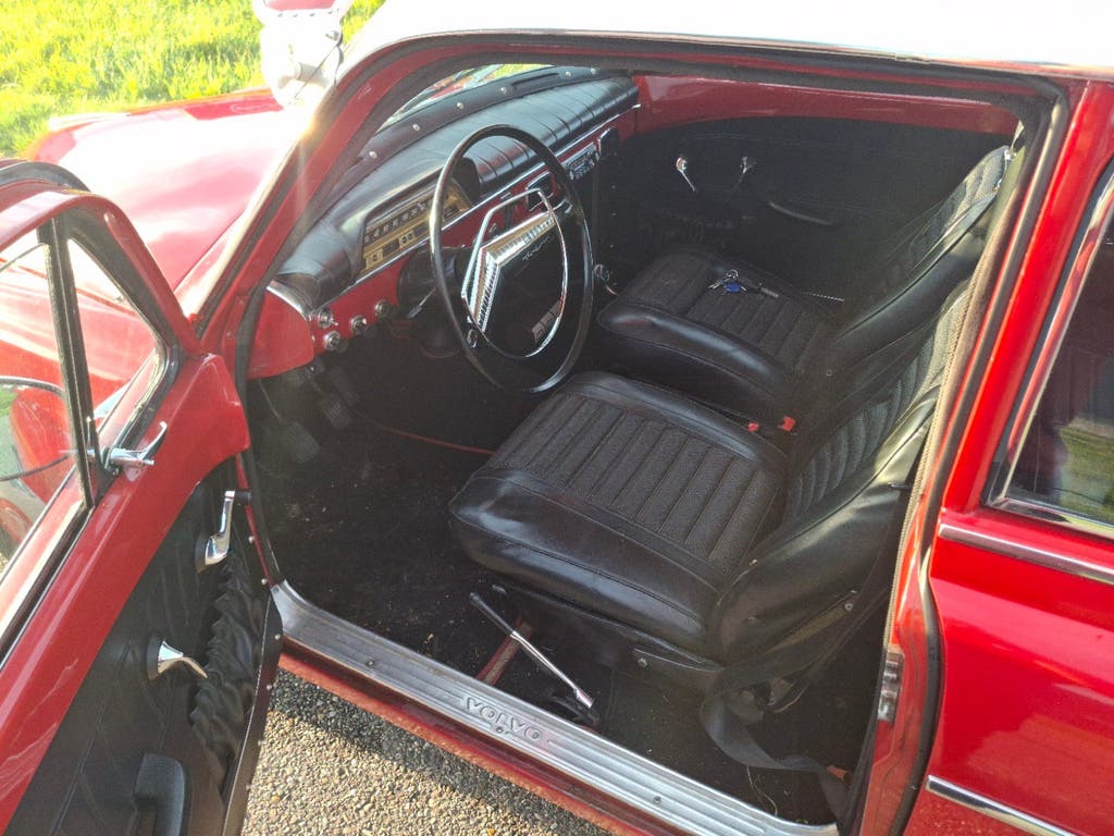 Volvo Amazon 121 Rood met wit dak, foto 5