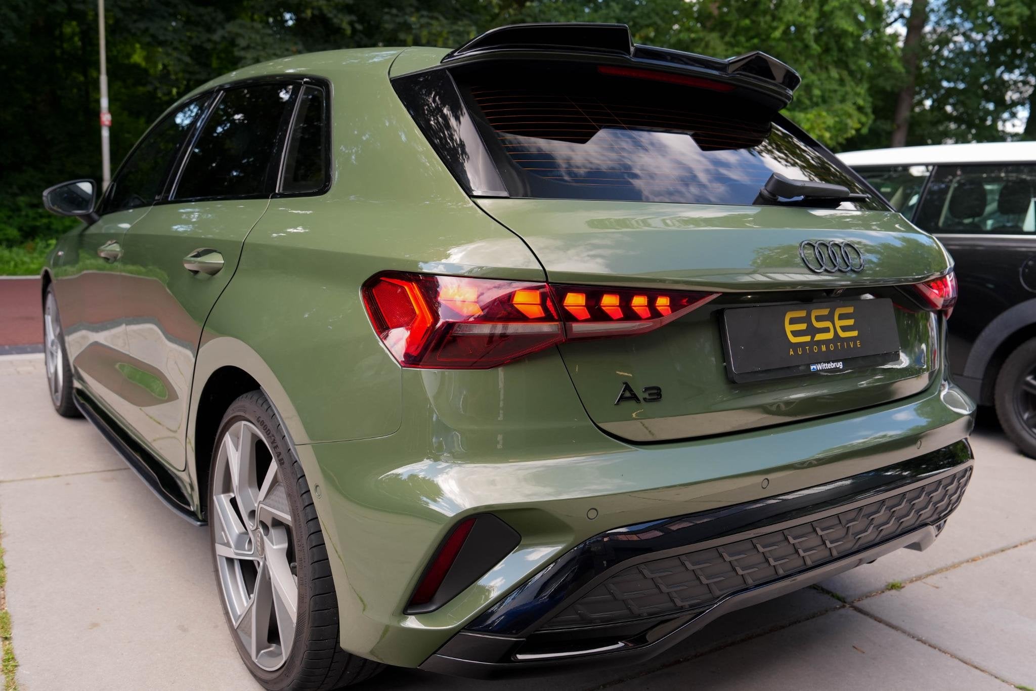 Foto 23 van Audi A3 Sportback 40 TFSI e S edition | Pano | Matrix | Carp