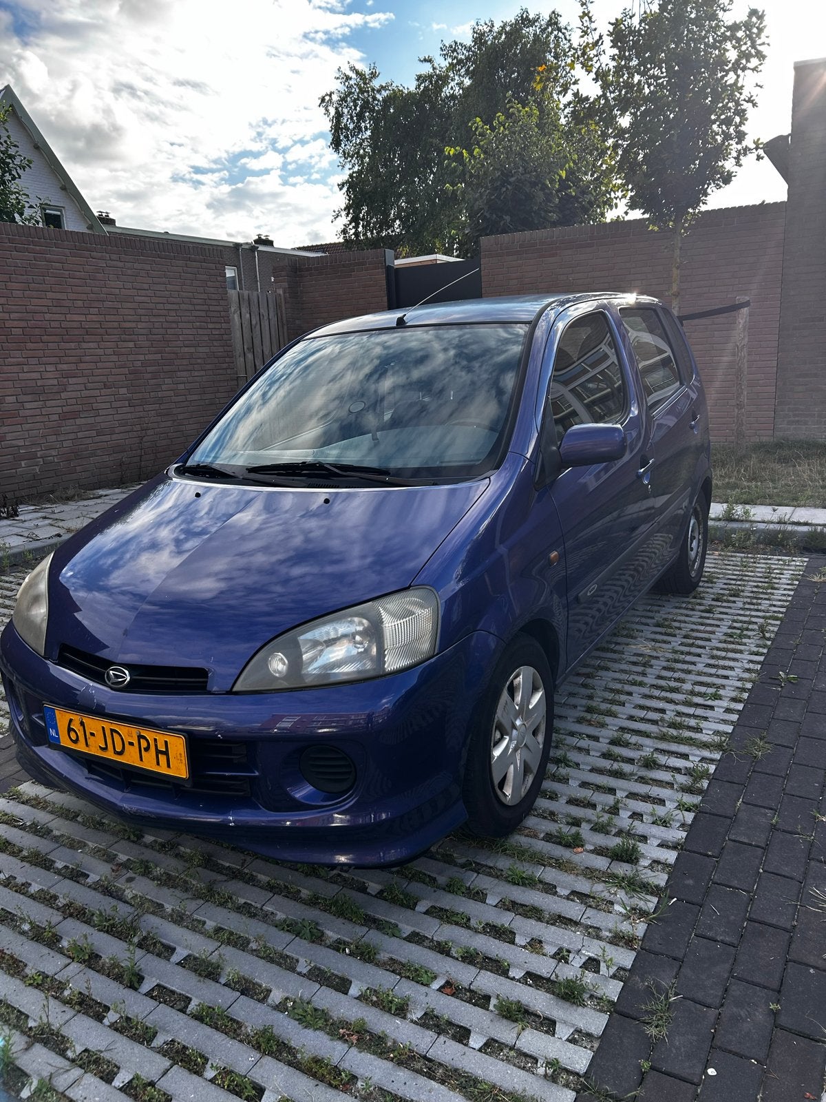 Daihatsu YRV 1.3 AUT 2002 Blauw, 15 km/l, 31 €/maand, Blauw, Origineel Nederlands