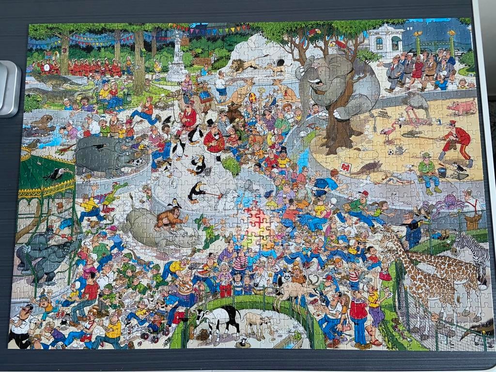 Jan van haasteren de dierentuin compleet 1000 stukjes, Ophalen, 500 t/m 1500 stukjes, Zo goed als nieuw